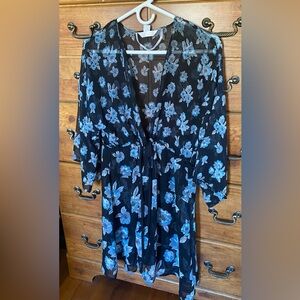 Lauren Conrad Sheer Kimono